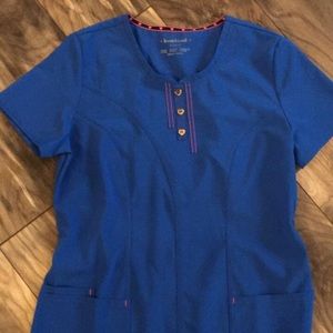 Heart soul scrub top like new!